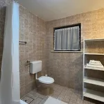 Gasthof Lakeview &
