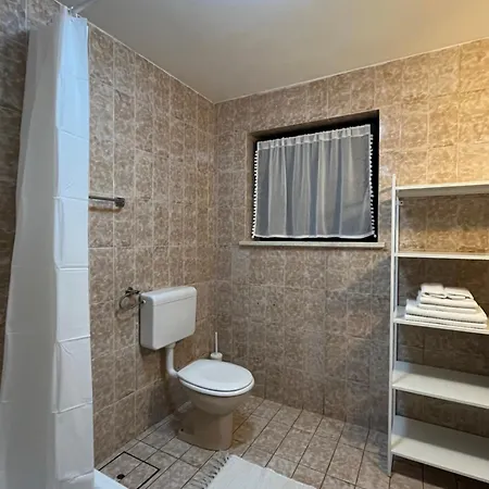 Guest house Lakeview &