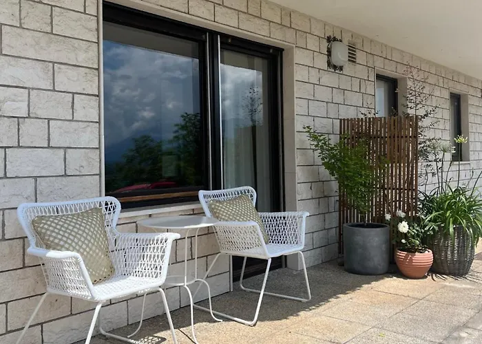 Penzion Lakeview & 3*